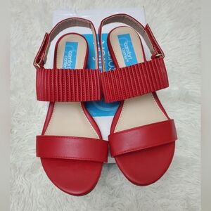 Comfort Corner Red Wedge Strappy Sandals 8 M NIB NEW